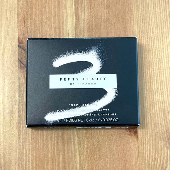 Fenty Beauty Snap Shadows Palette in 3 Deep Neutrals - Picture 6 of 8
